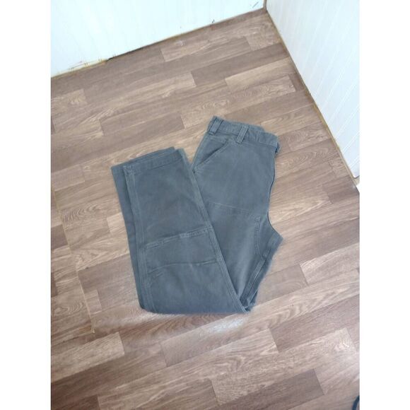 Carhartt  relaxed fit cargo pants. Size 38x34 please see listing - Picture 1 of 9